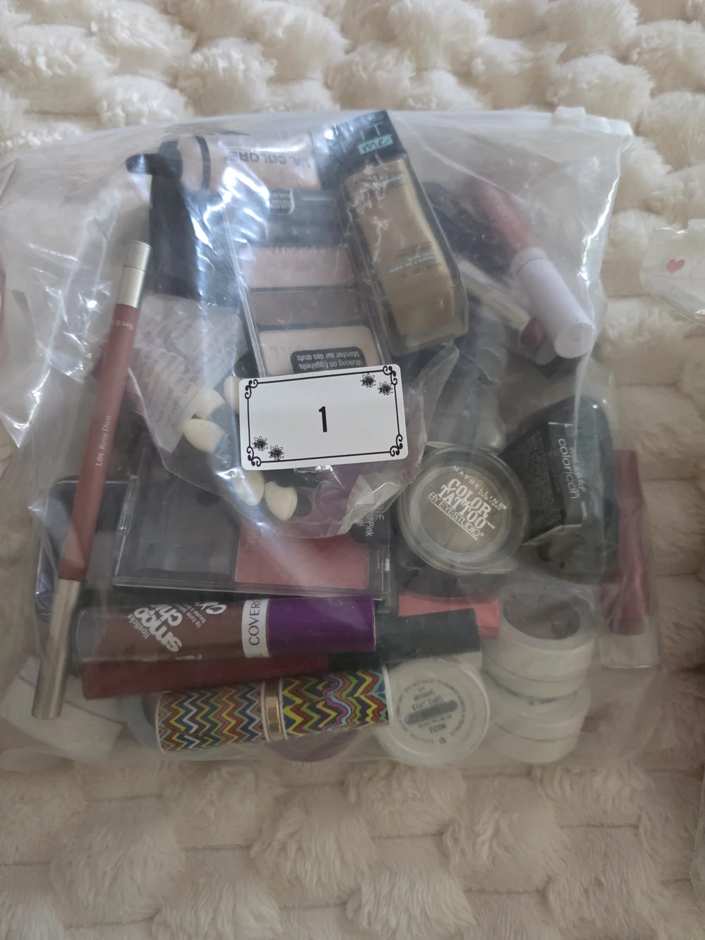 Colourpop Pink & Neutral Makeup Mix